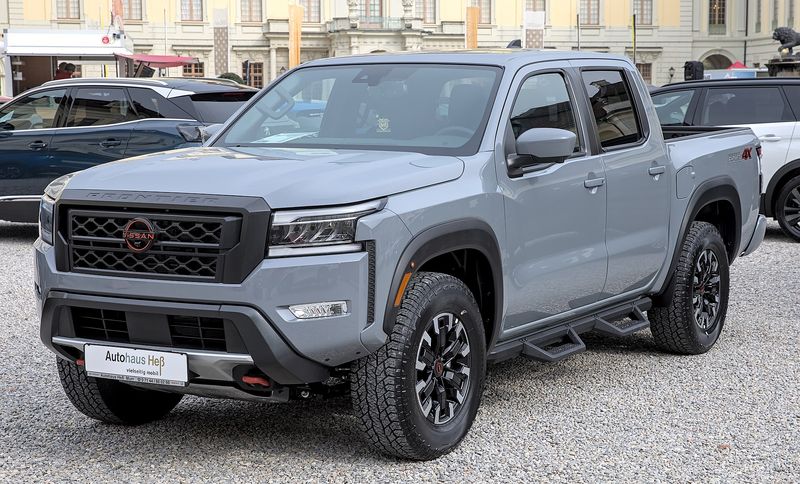 Gray Nissan Frontier Pro-4X pickup at a show